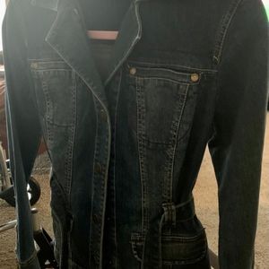 JEANSTAR CUTE WOMENS DENMIN JACKET ( WITH BELT ) GOOD CONDITION
